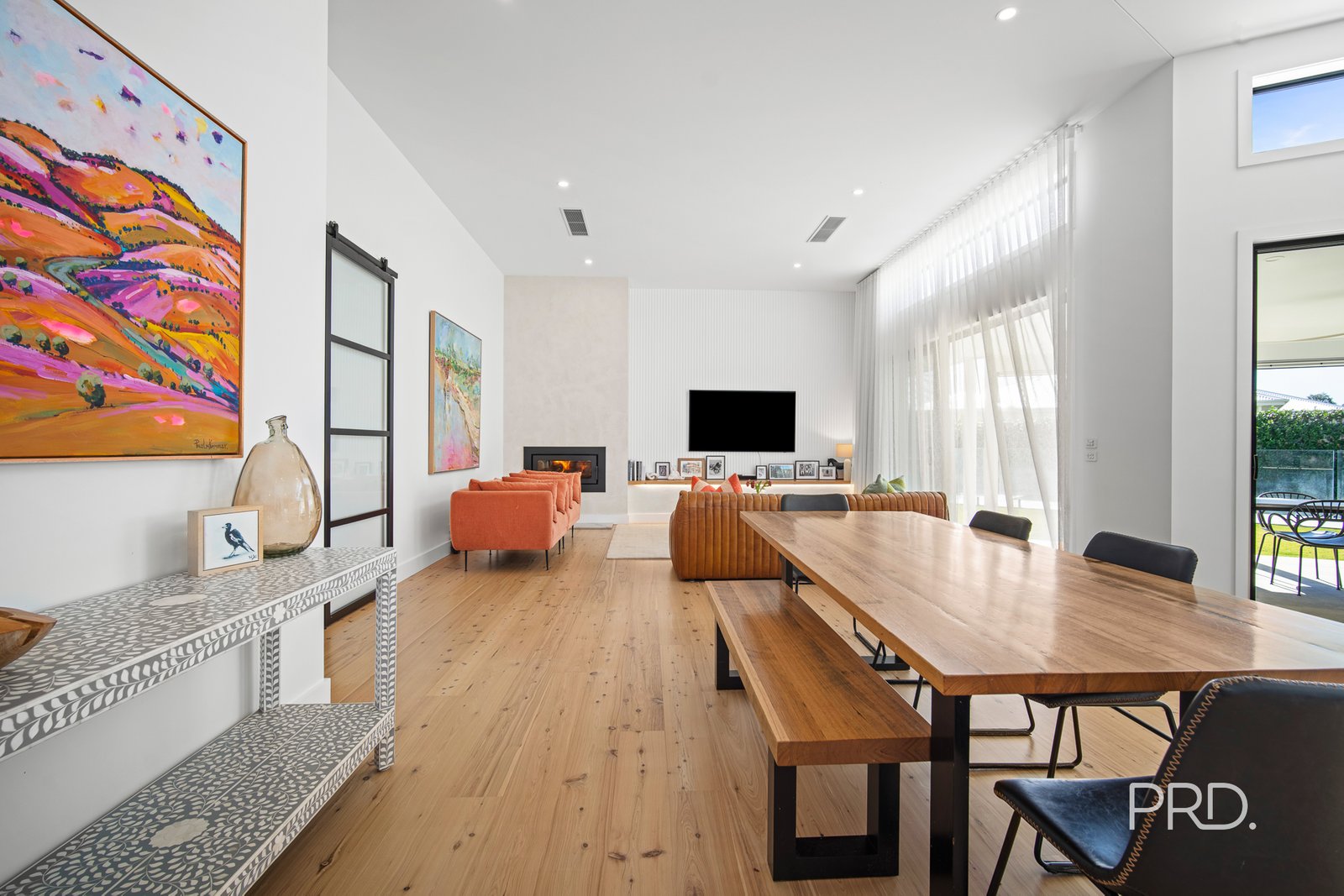 9 Denny Crescent GOBBAGOMBALIN 6