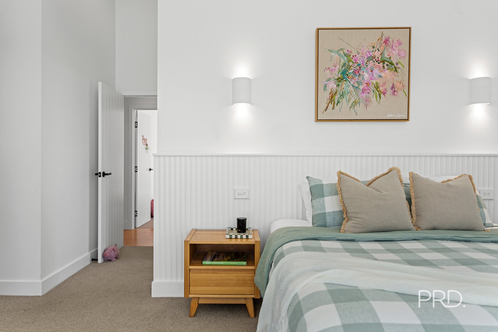 9 Denny Crescent GOBBAGOMBALIN 20