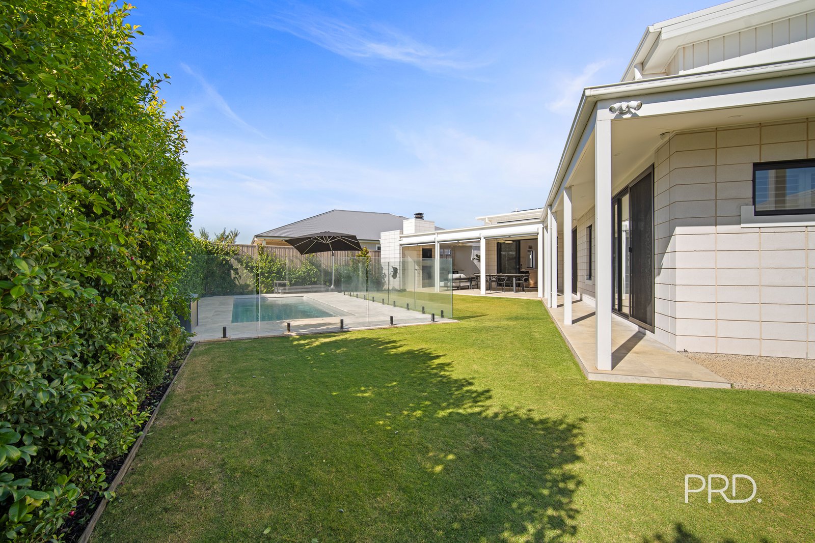 9 Denny Crescent GOBBAGOMBALIN 32