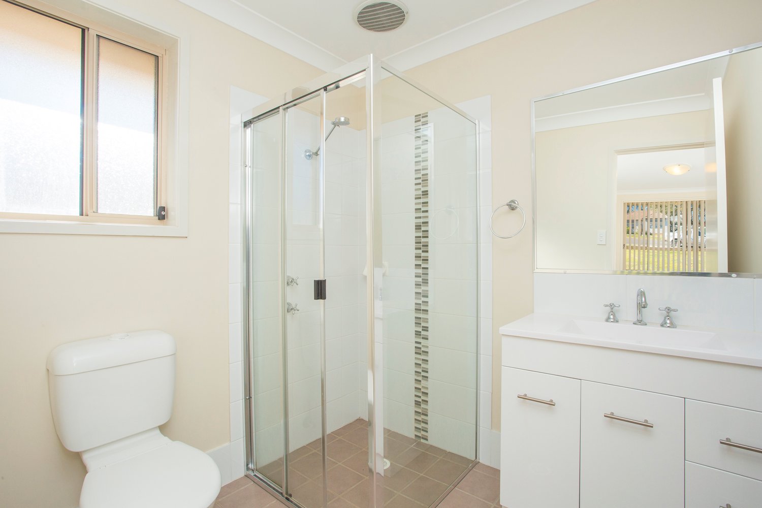 9 Devon Street GRETA 5