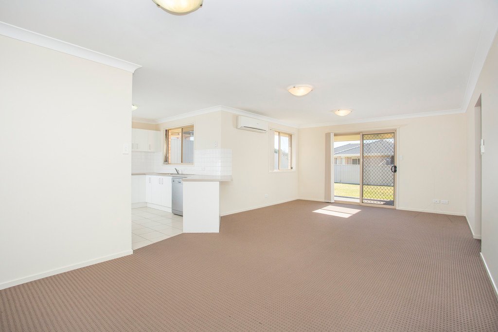 9 Devon Street GRETA 7