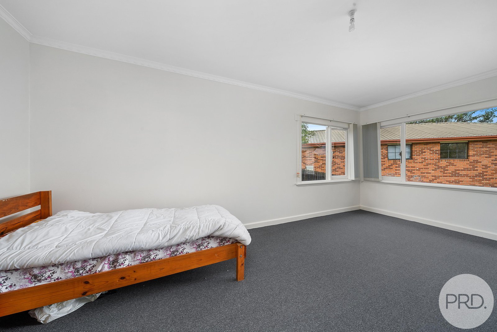 9 Dewrang Place MOUNT STUART 7