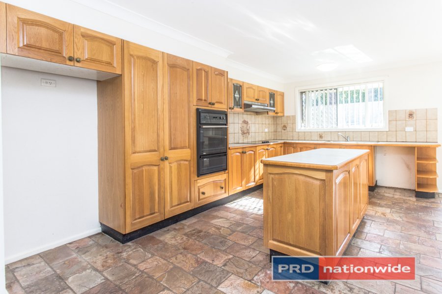 9 Diana Place SOUTH PENRITH 8