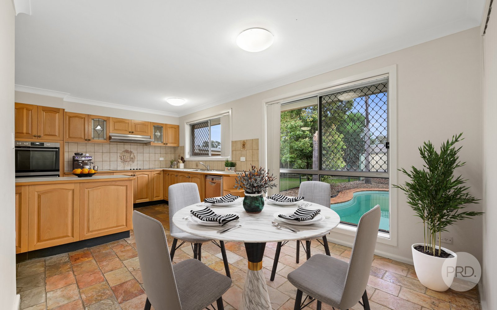 9 Diana Place SOUTH PENRITH 2