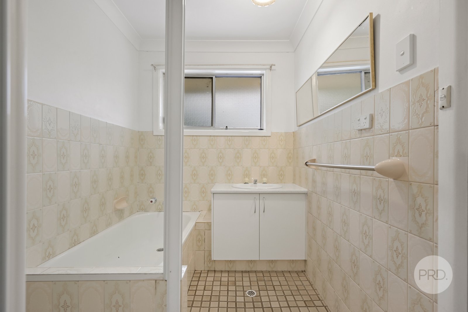 9 Diana Place SOUTH PENRITH 12