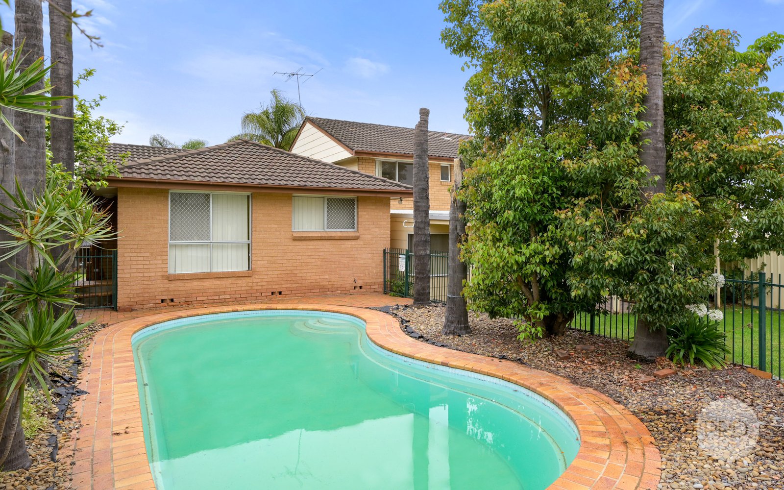 9 Diana Place SOUTH PENRITH 14