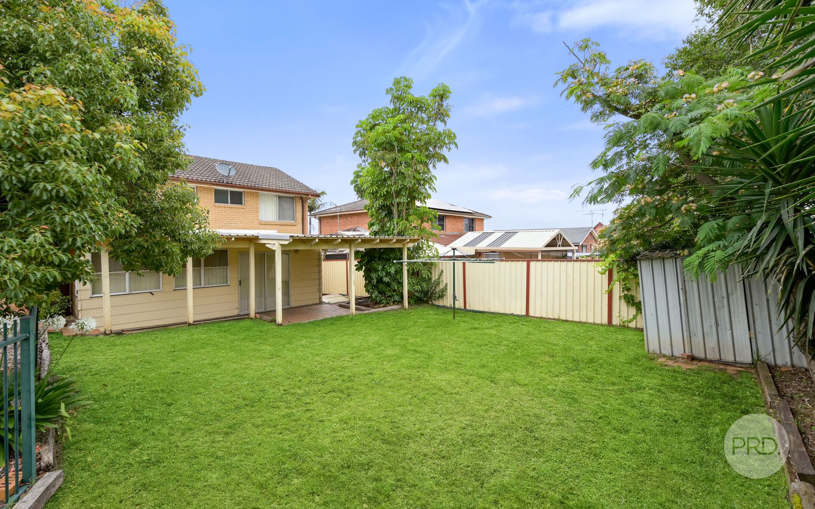 9 Diana Place SOUTH PENRITH 16