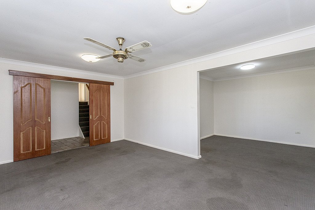 9 Diana Place SOUTH PENRITH 4