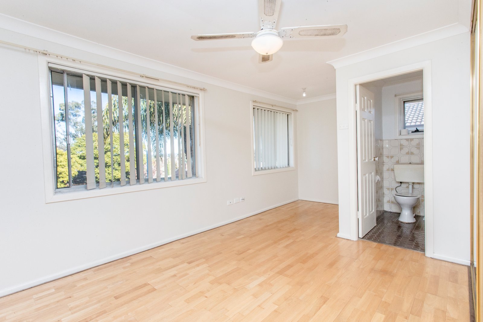 9 Diana Place SOUTH PENRITH 15