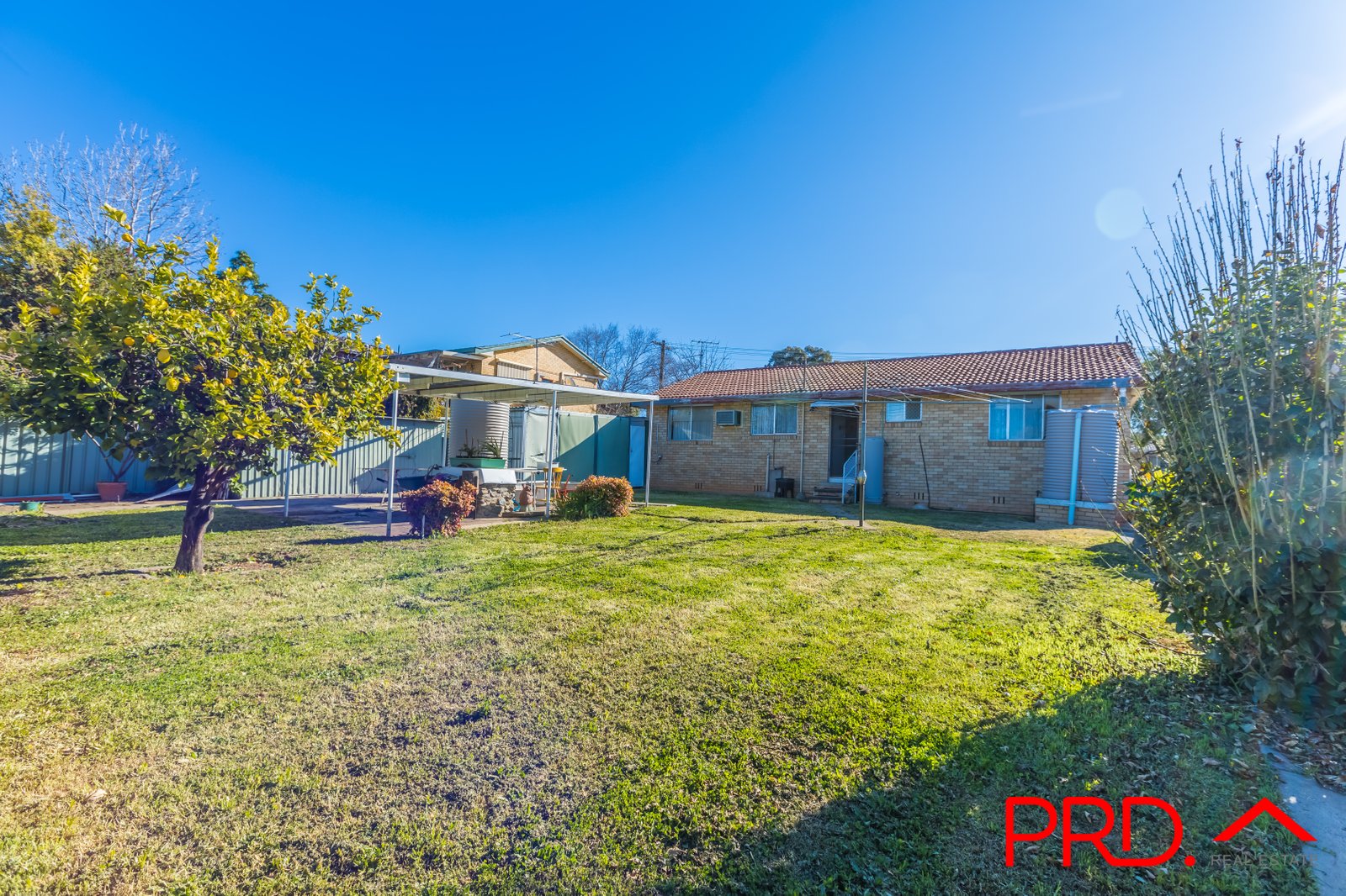 9 Doonba Street TAMWORTH 11