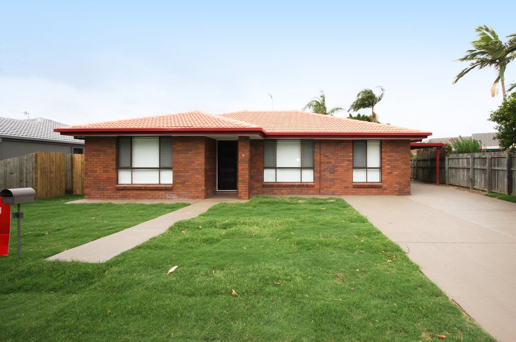 9 Doreen Drive COOMBABAH 1