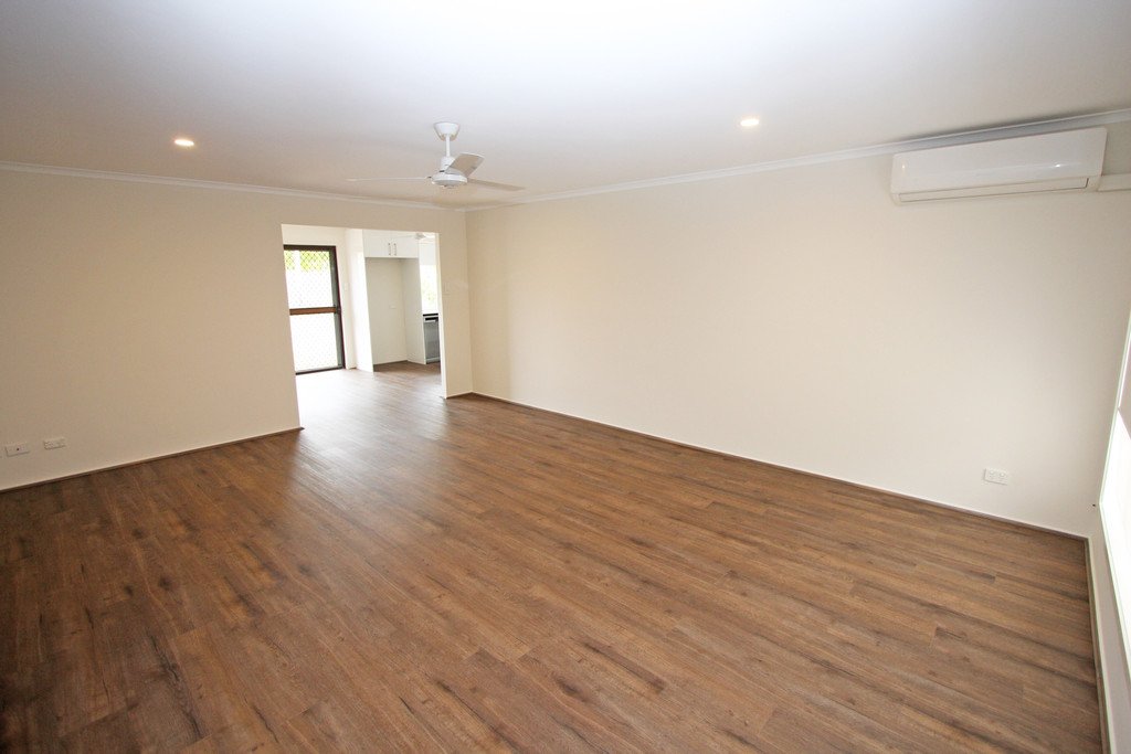 9 Doreen Drive COOMBABAH 3