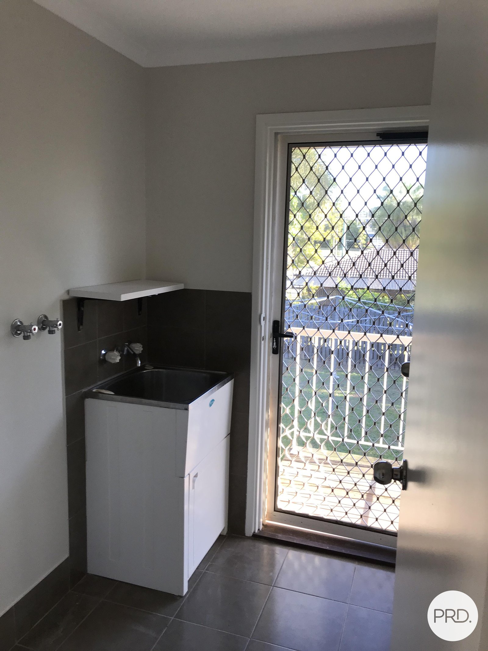 9 Dorking Court ALEXANDRA HILLS 11