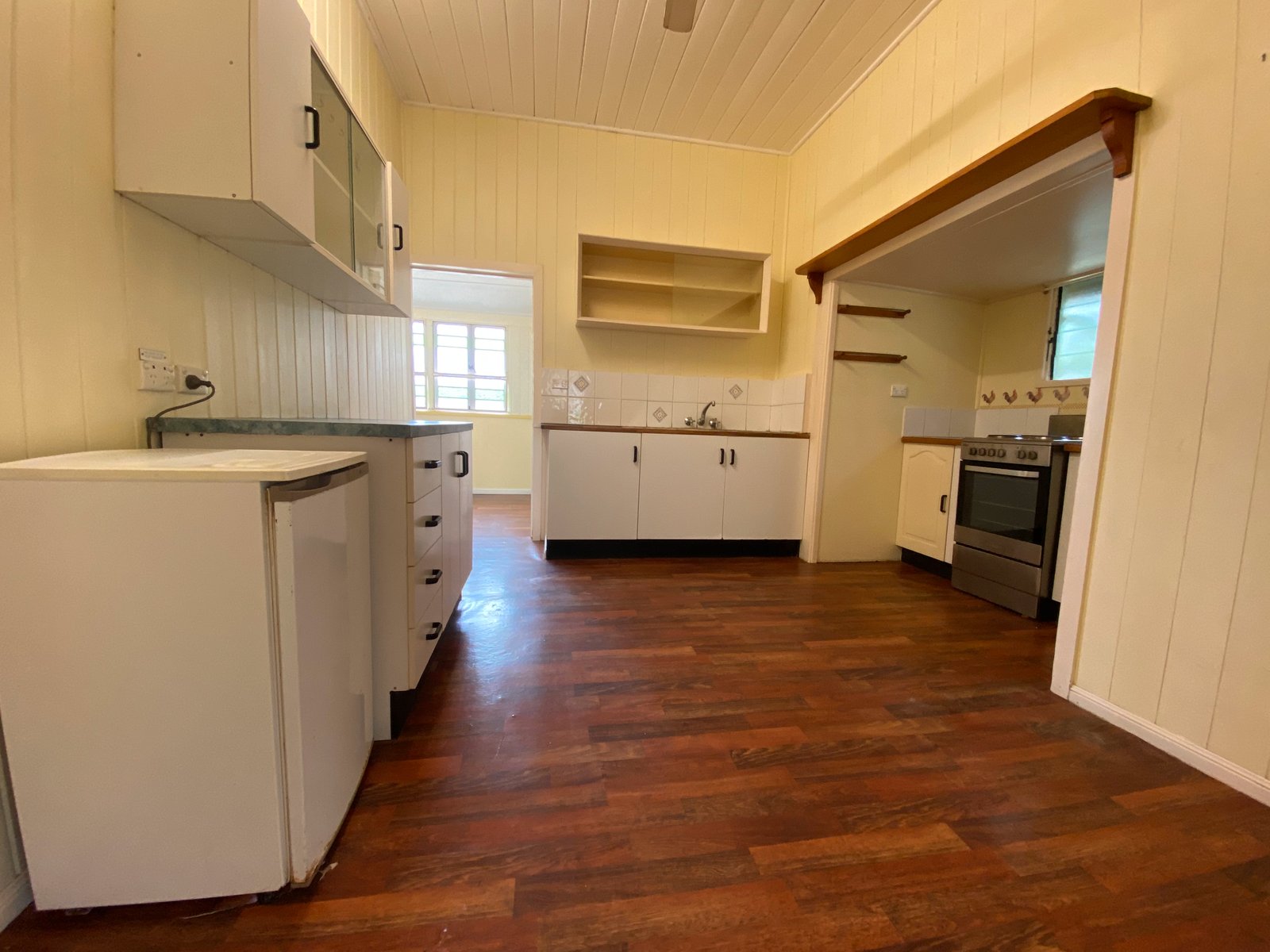 9 Dougall Street BOROREN 4