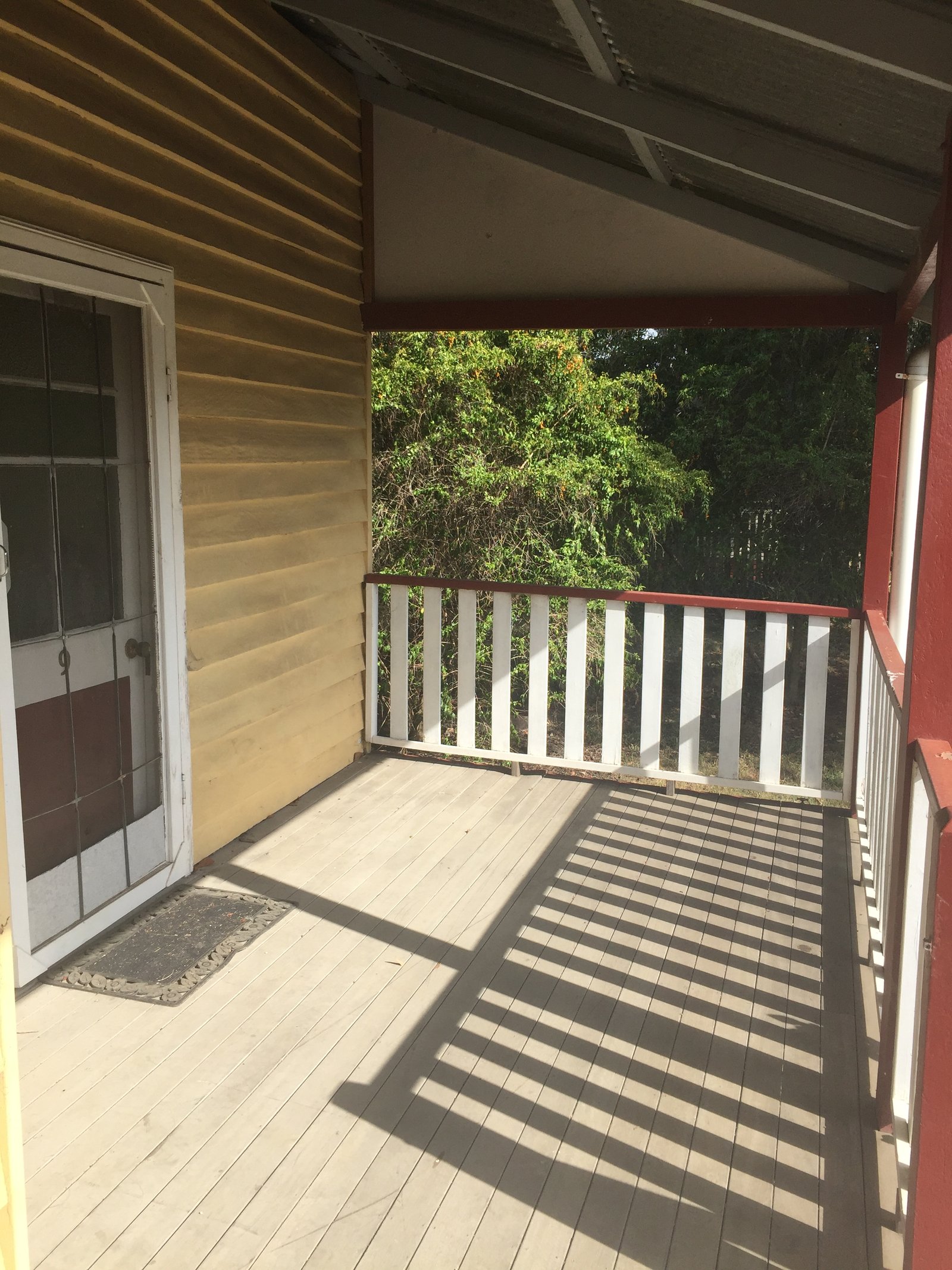 9 Dougall Street BOROREN 12