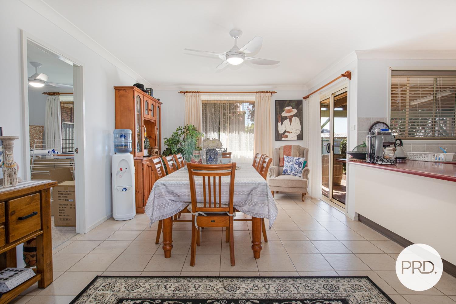 9 Douglas Close LARGS 4