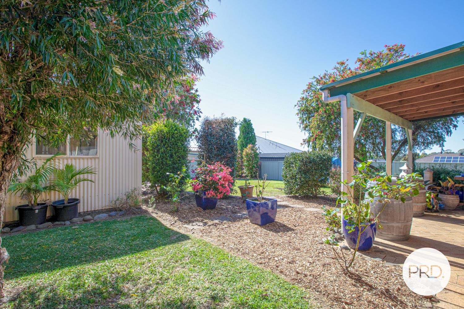 9 Douglas Close LARGS 17
