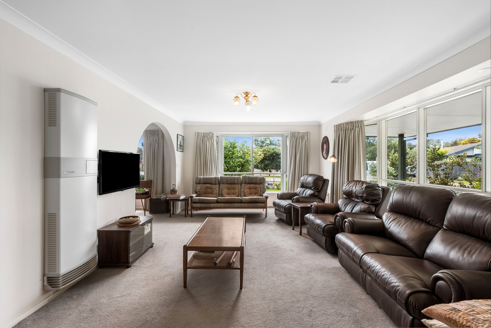 Real Estate and Property in 9 Downton Crescent, Point Lonsdale, VIC