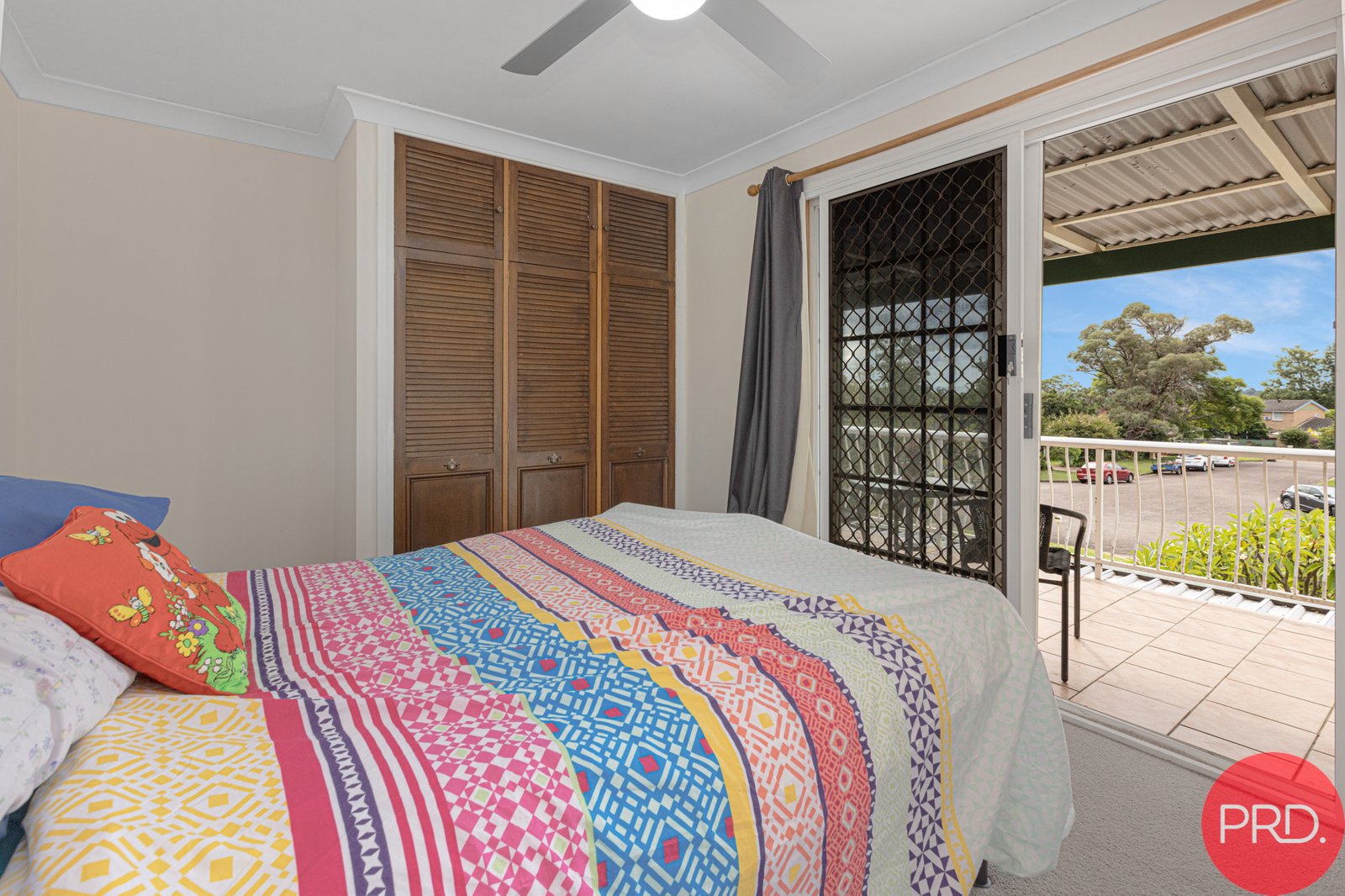 9 Dudley Close METFORD 12