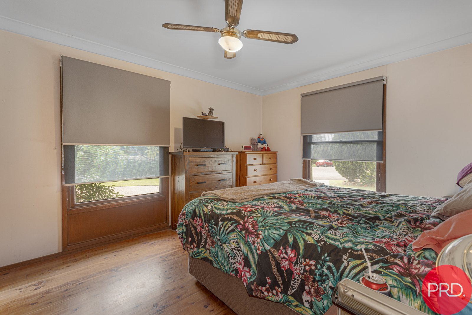 9 Dudley Close METFORD 16