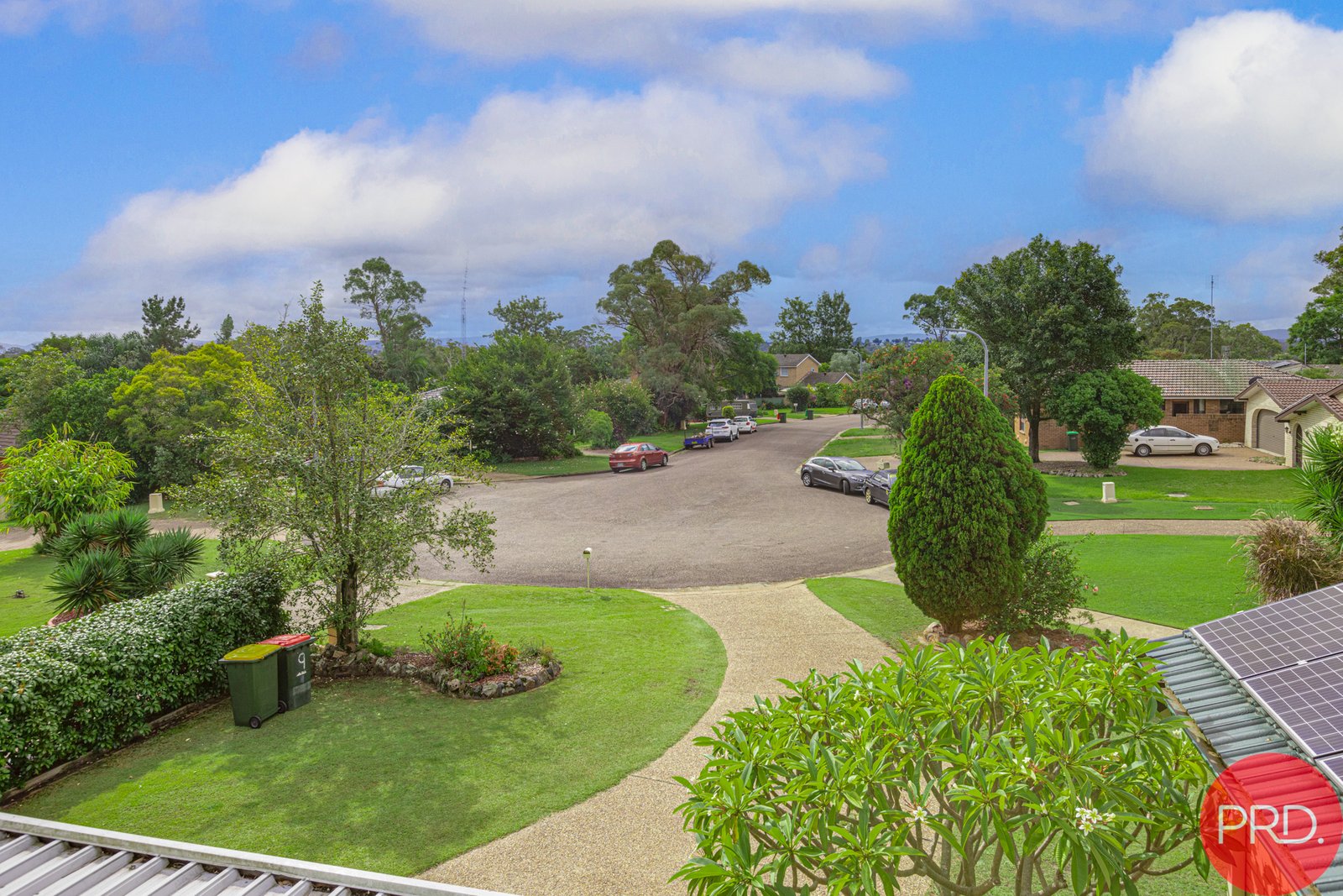 9 Dudley Close METFORD 27