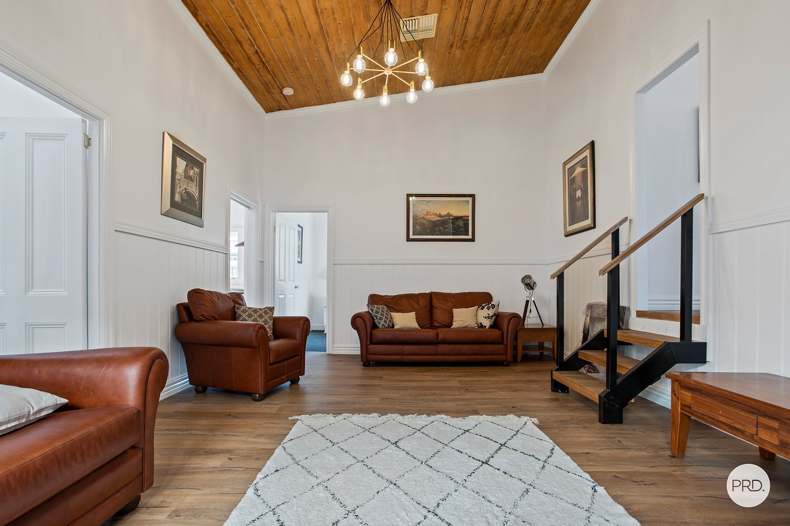 9 Duncan Street LONG GULLY 2