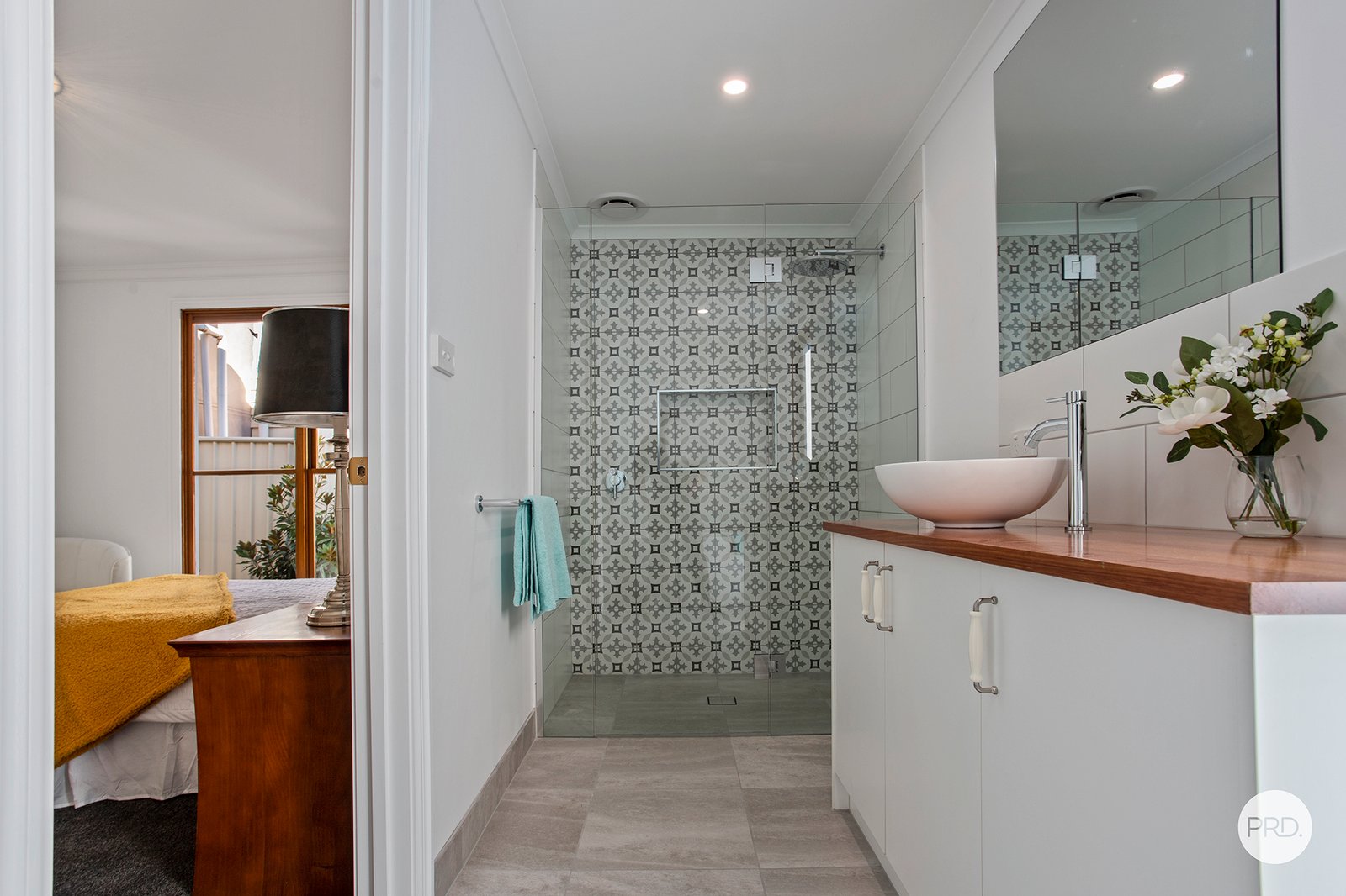 9 Duncan Street LONG GULLY 12