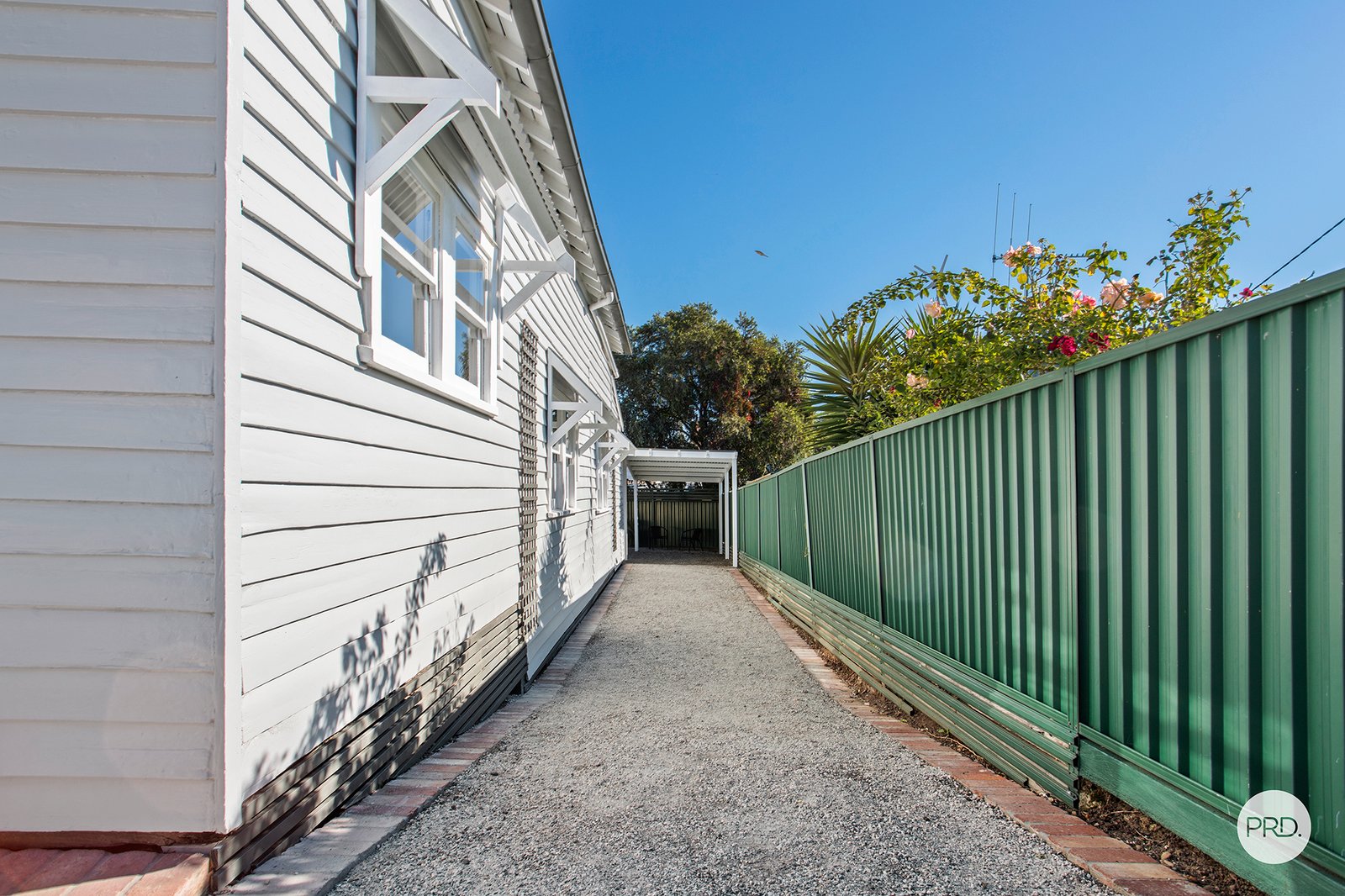 9 Duncan Street LONG GULLY 16