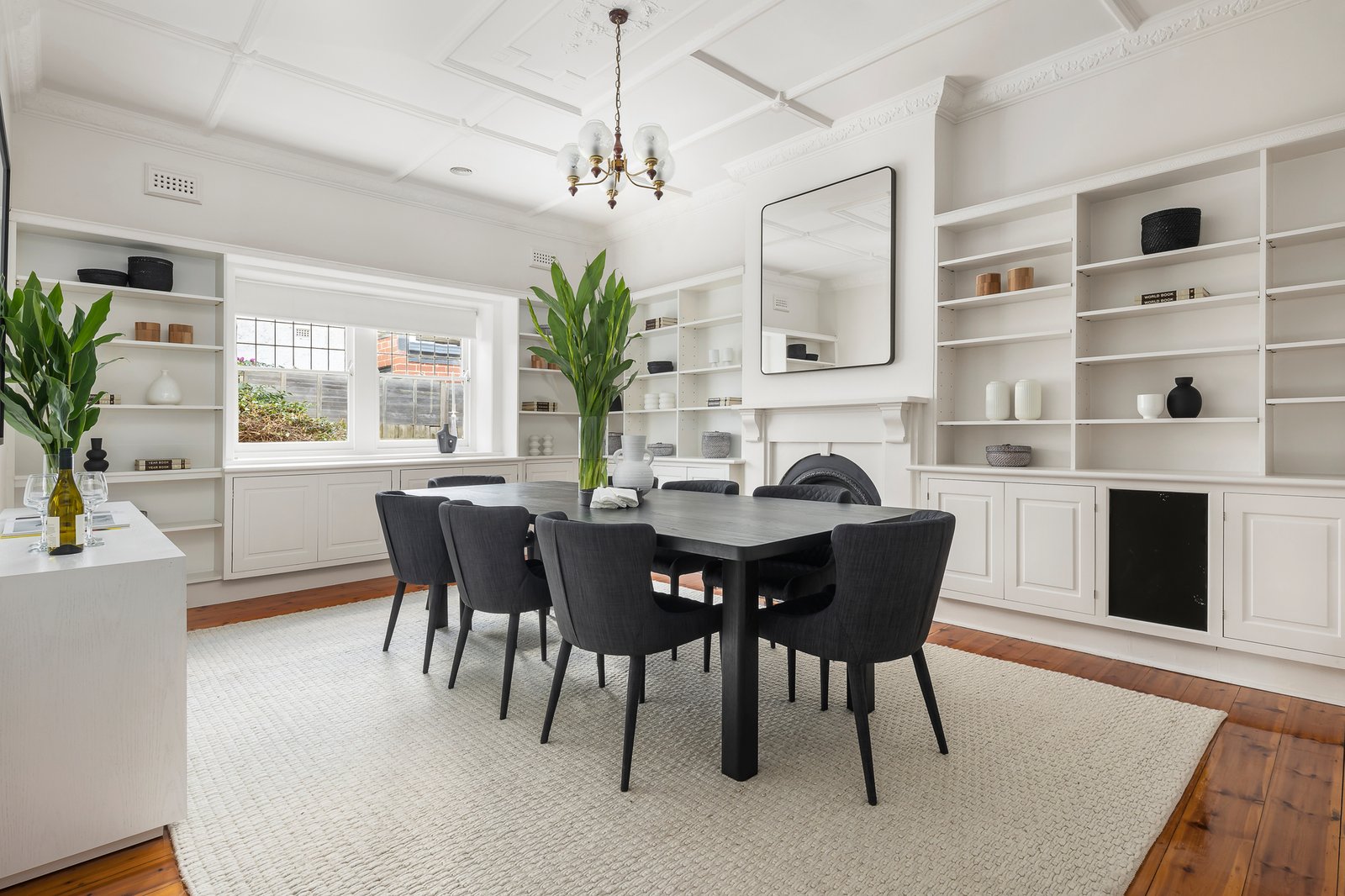 Image of dining room