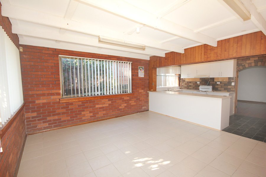 9 Dunkirk Avenue KINGSGROVE 1