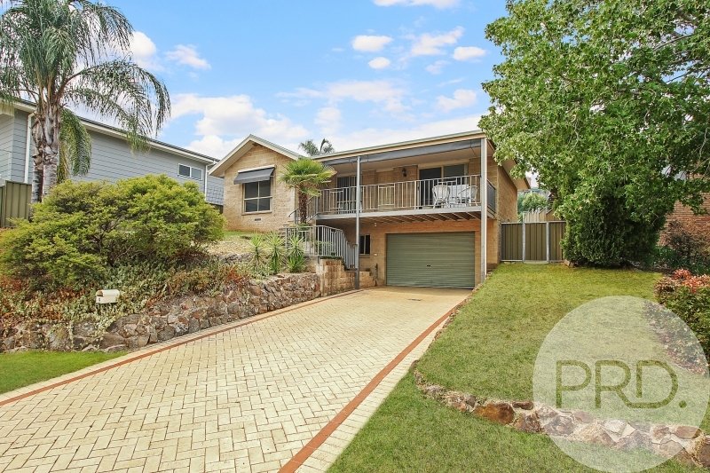 9 Dwyer Crescent BELLBRIDGE 1