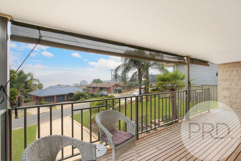 9 Dwyer Crescent BELLBRIDGE 2