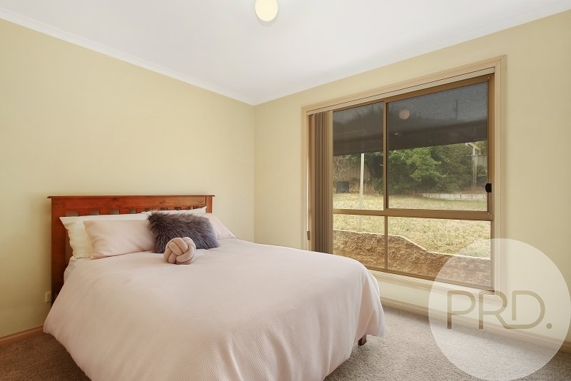 9 Dwyer Crescent BELLBRIDGE 8