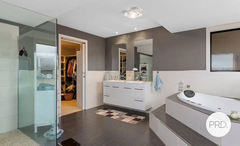 9 Dylan Street BRIGHTON 6