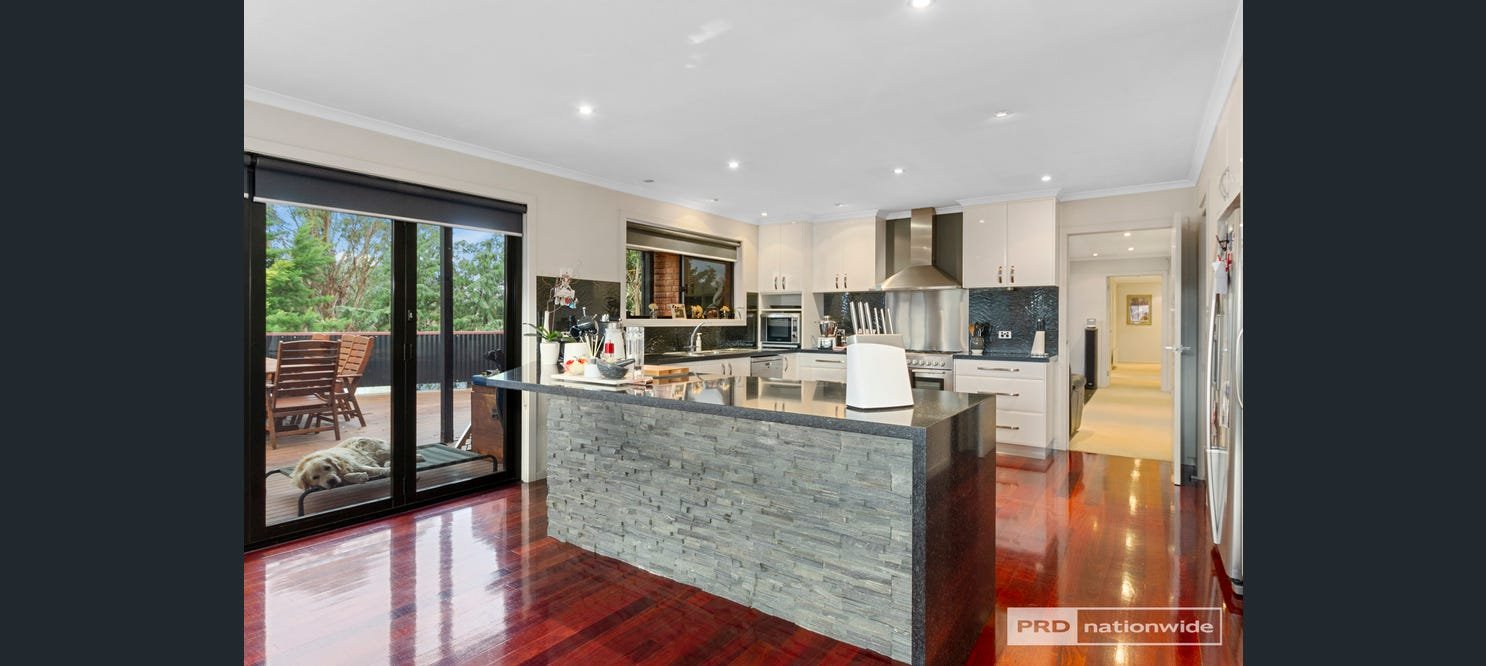 9 Dylan Street BRIGHTON 3