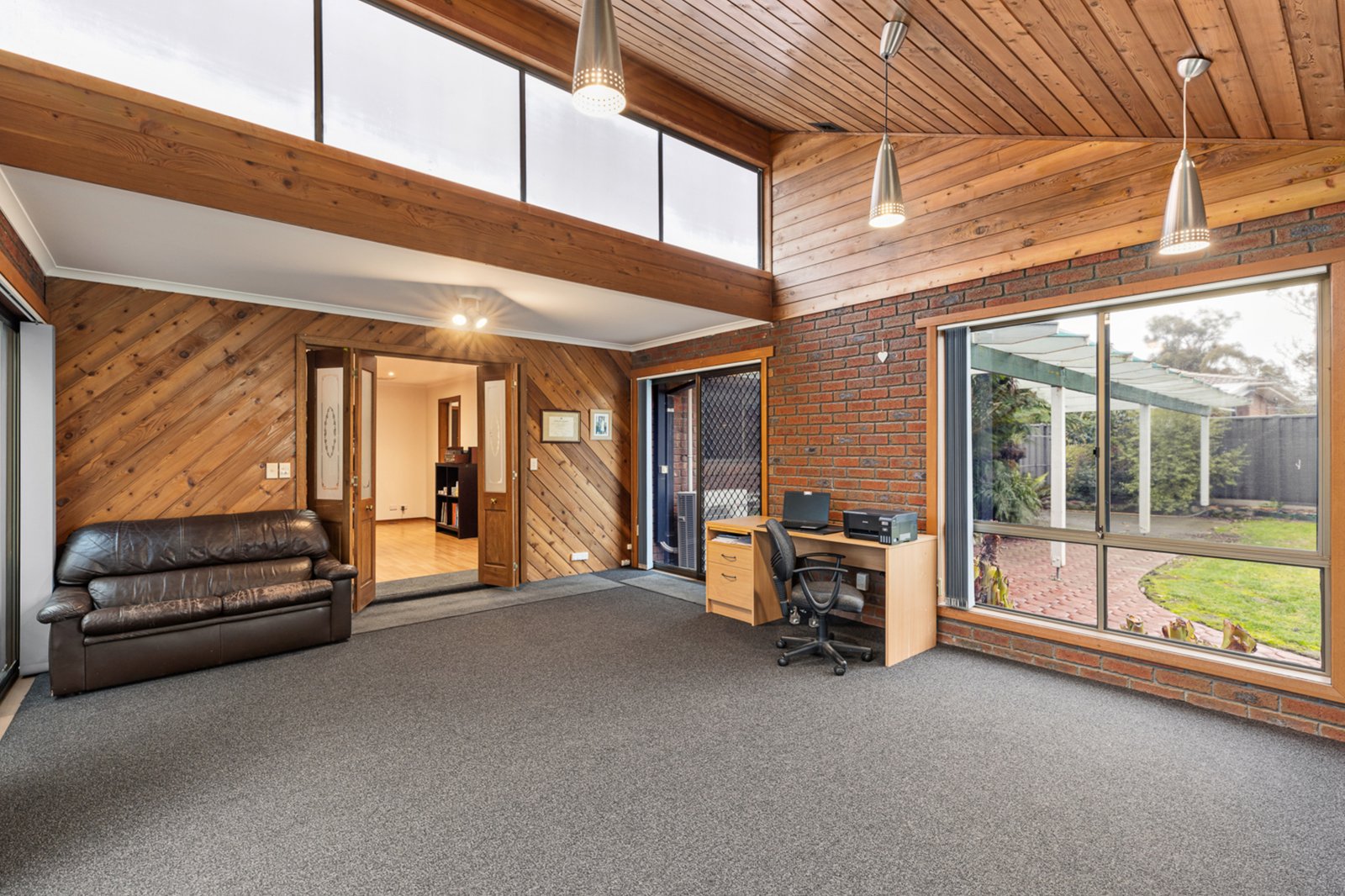 Gallery: 9 Earls Square