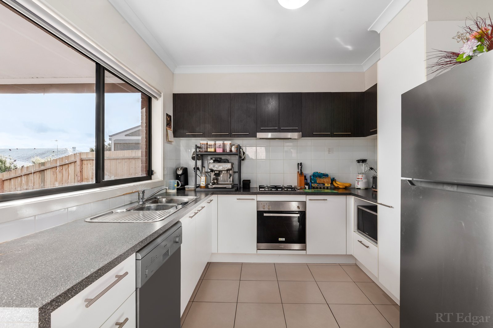 Real Estate and Property in 9 Ebbtide Drive, Leopold, VIC