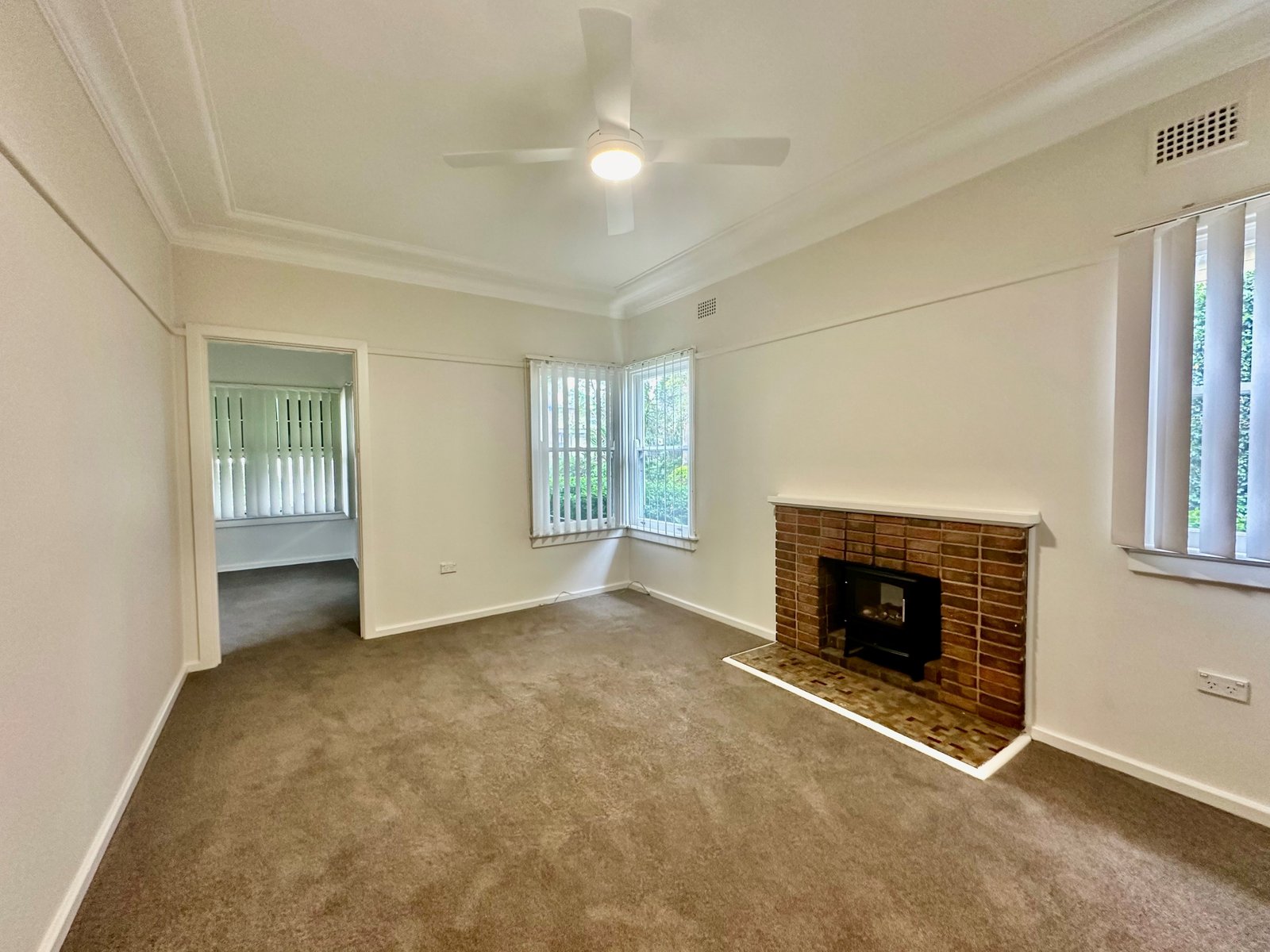 9 Eddie Avenue PANANIA 1