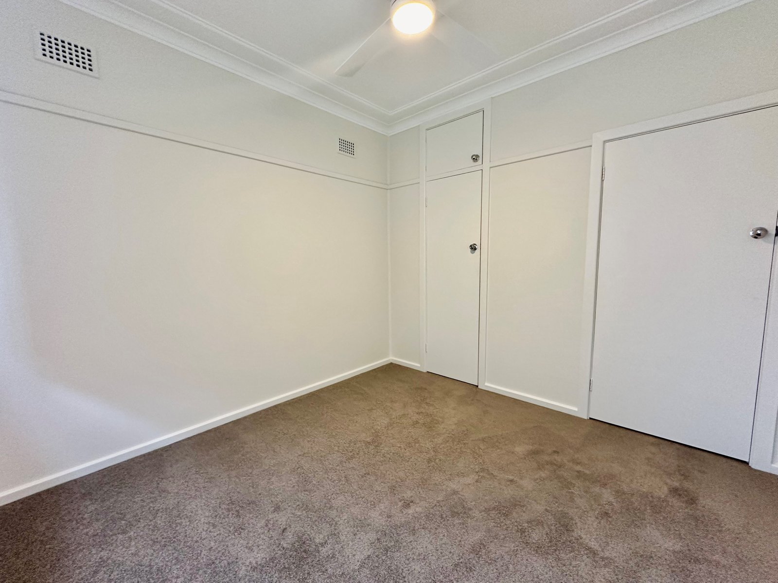 9 Eddie Avenue PANANIA 4