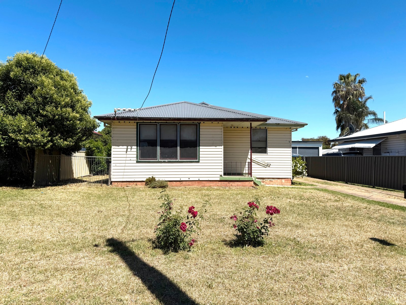 9 Edith Street TAMWORTH 1