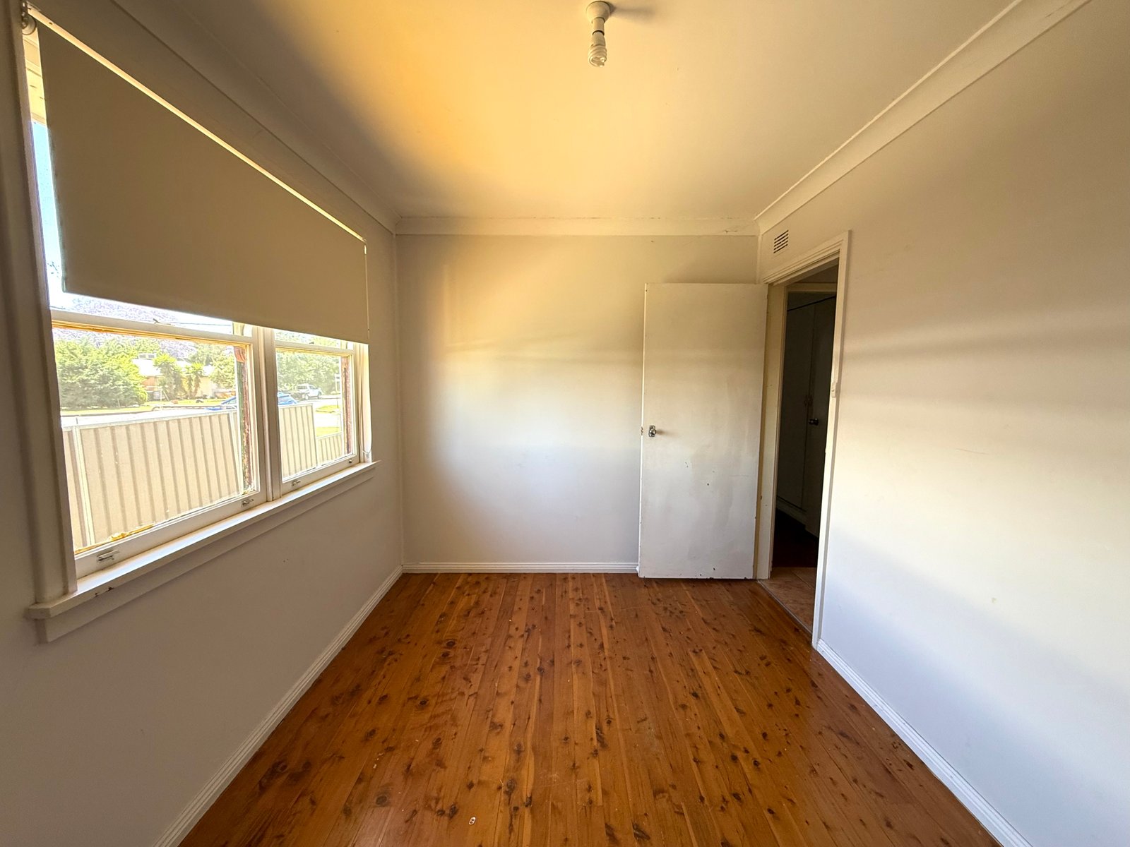 9 Edith Street TAMWORTH 4