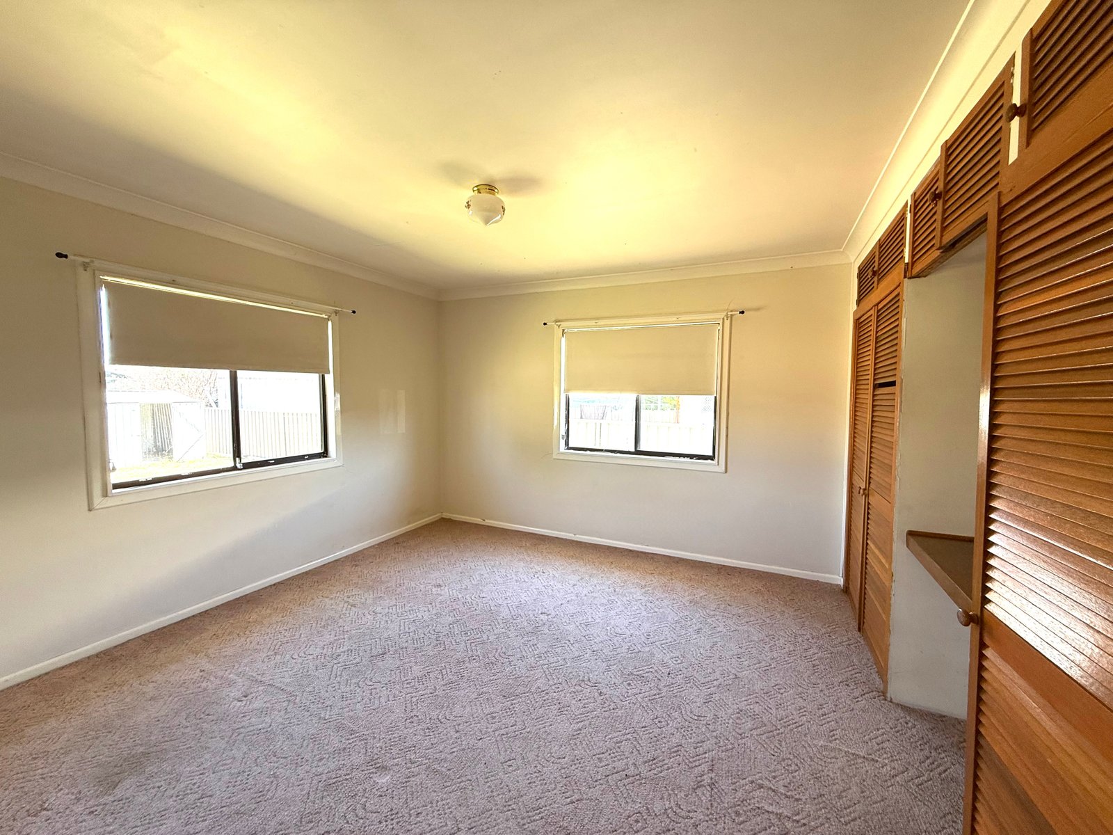 9 Edith Street TAMWORTH 5