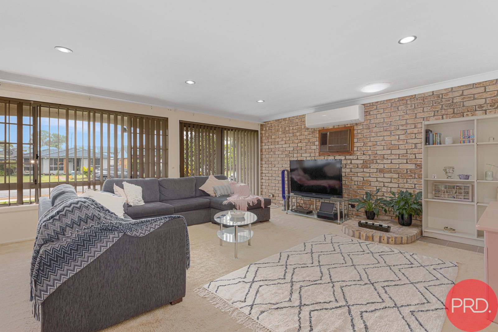 9 Eighth Street WESTON 12