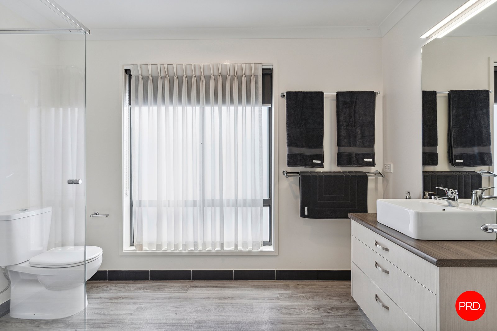 9 Elandra Drive ASCOT 11