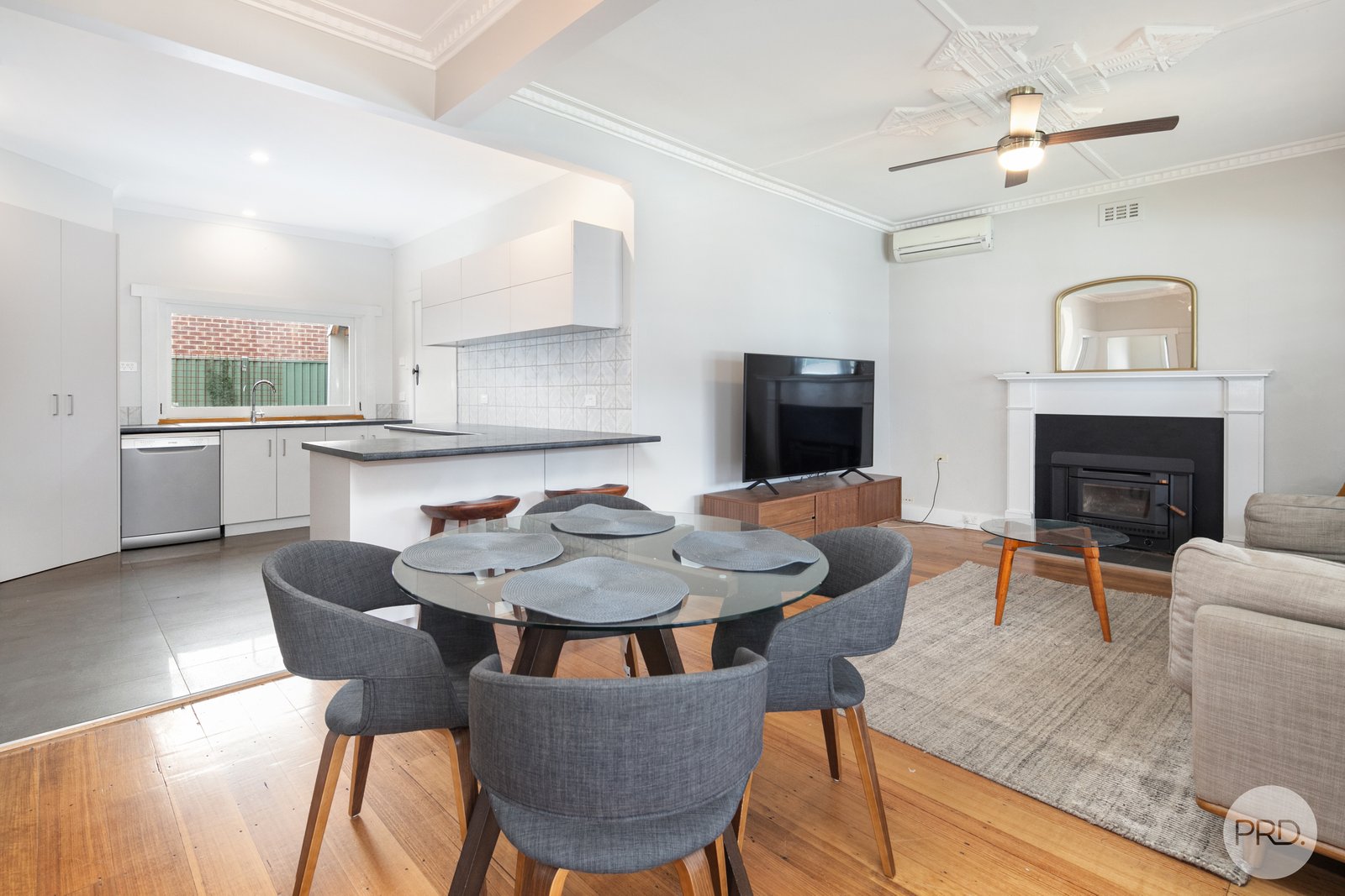 9 Elizabeth Road CRESWICK 3