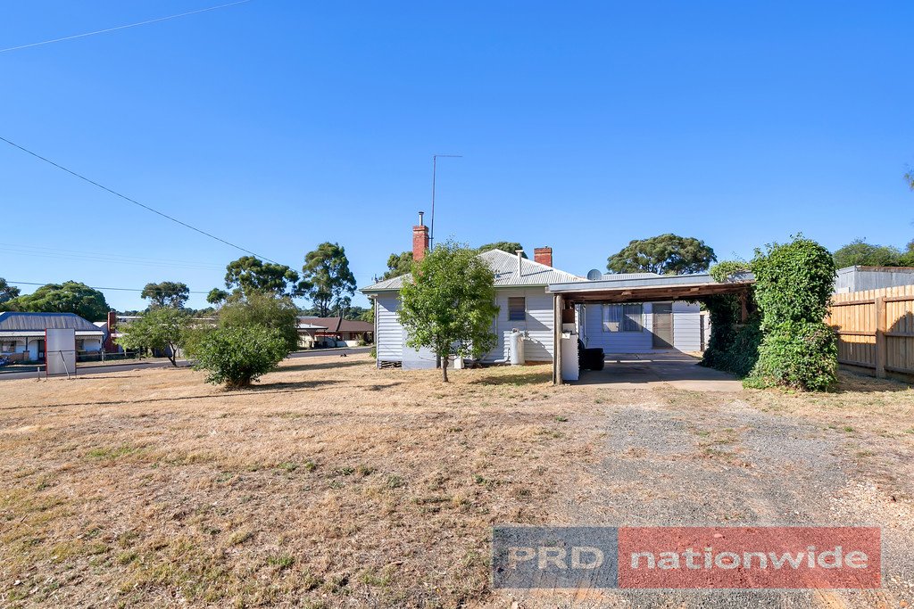9 Elizabeth Road CRESWICK 11