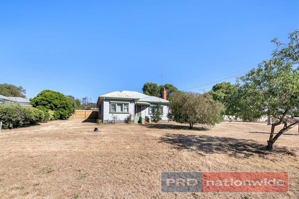 9 Elizabeth Road CRESWICK 12