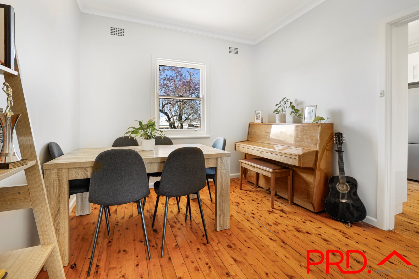 9 Elm Street TAMWORTH 9