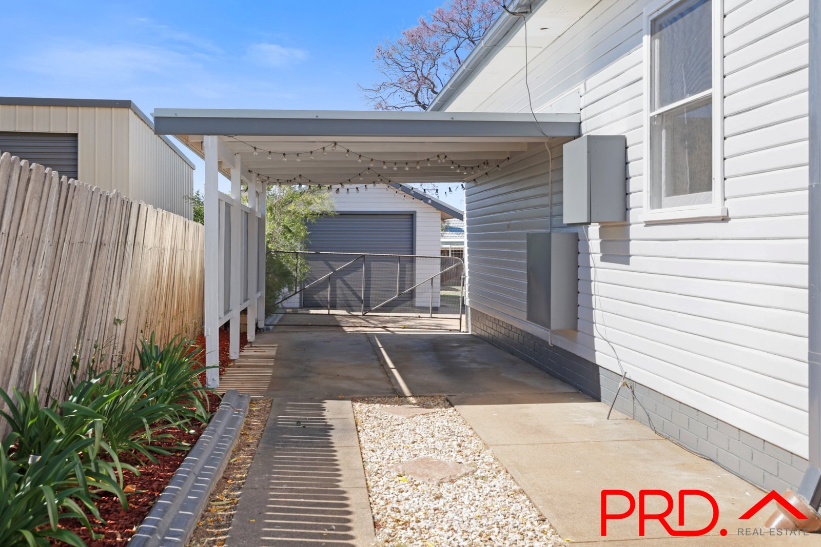 9 Elm Street TAMWORTH 16