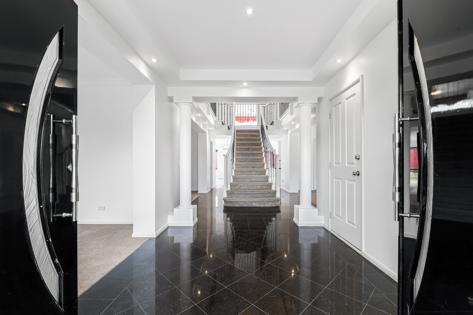 Gallery: 9 Emma Court